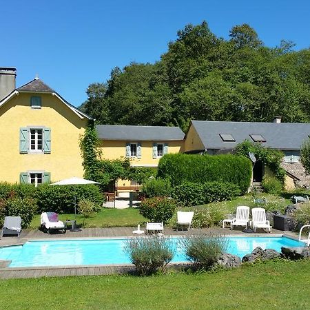 Maison D'Hotes Les 3 Baudets Issor Exteriör bild