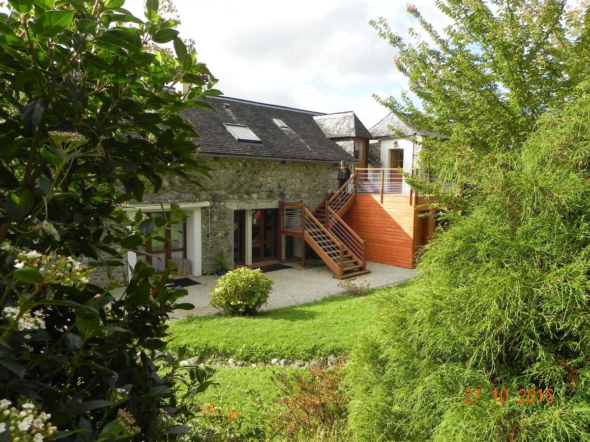 Maison D'Hotes Les 3 Baudets Issor Exteriör bild