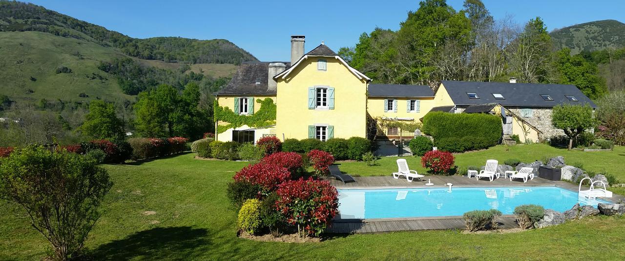 Maison D'Hotes Les 3 Baudets Issor Exteriör bild