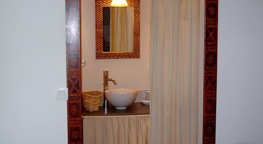 Maison D'Hotes Les 3 Baudets Issor Rum bild